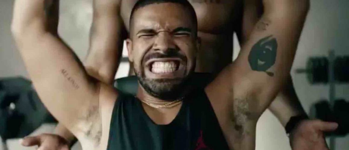 Drakeが新曲にてXXXTENTACIONのフローをパクっていると言われているが、どうだろうか？