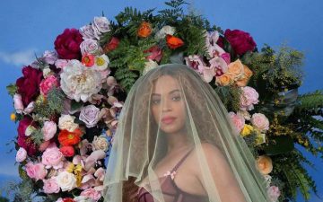 Beyonceが双子を妊娠していると判明した今、コーチェラのヘッドライナーはどうなるのだろうか？