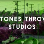 Stones Throwがレーベルのスタジオを紹介する映像がテンション上がる。所属アーティストたちが語る！